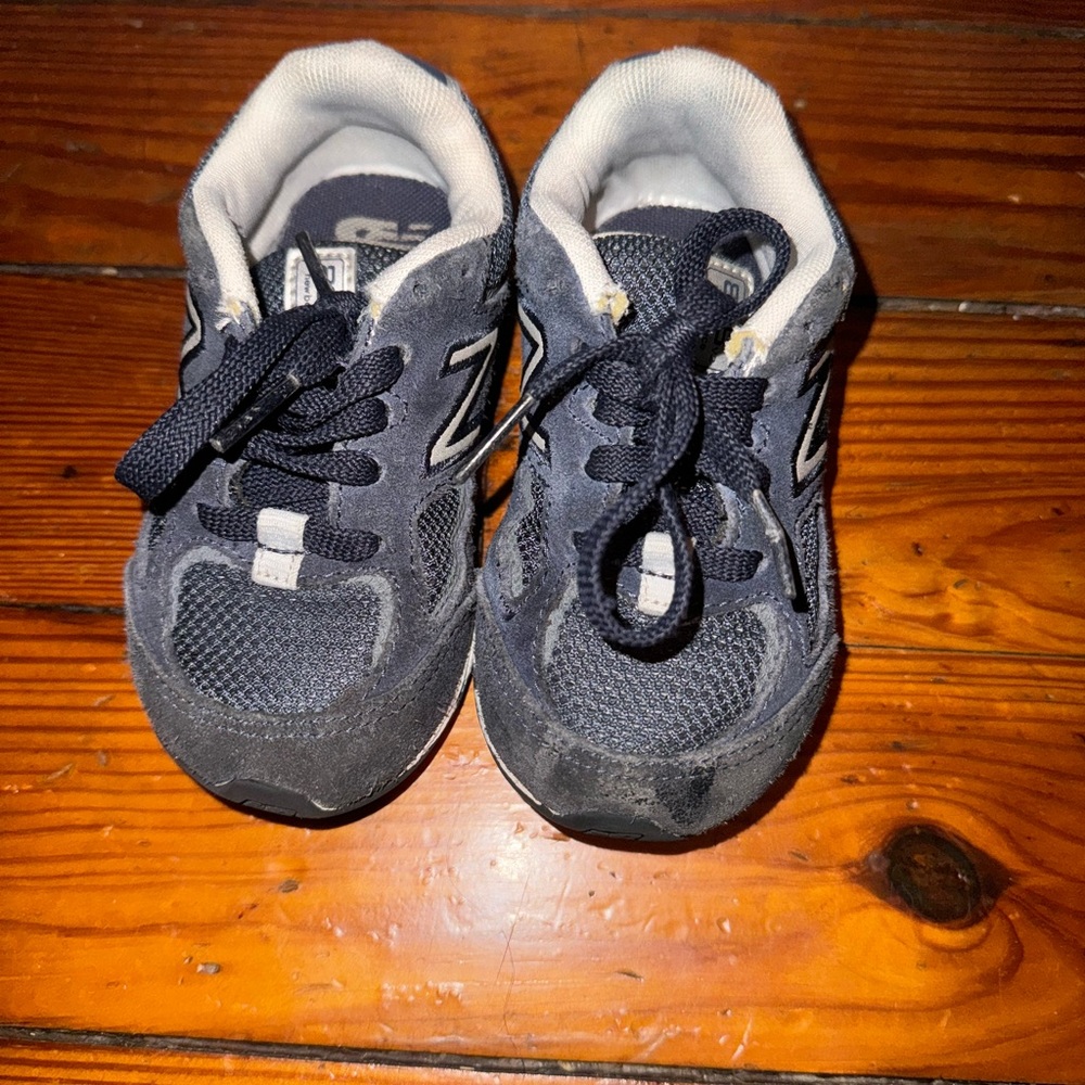 New Balance 880 “Navy Blue”